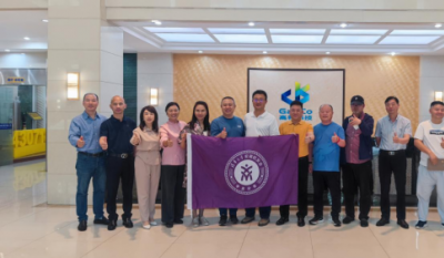 共襄盛舉，齊書未來(lái)發(fā)展新篇章——清華大學(xué)安徽校友會(huì)領(lǐng)導(dǎo)一行蒞臨指導(dǎo)
