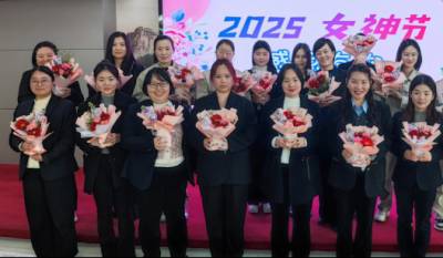 與花相約，致敬最美的她——記合肥金年會體育官方網站2025三八女神節(jié)花藝活動